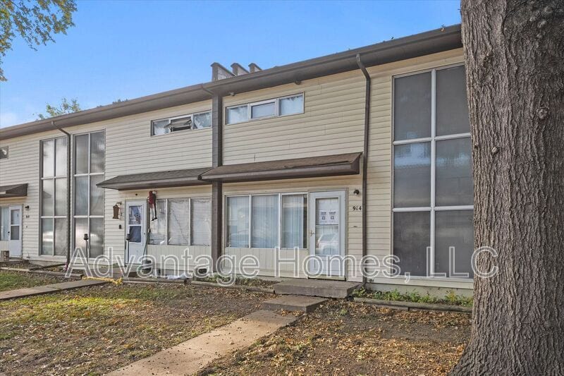 Foto principal - 914 N 70th St