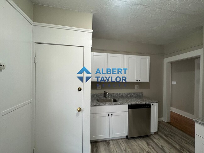 Foto del edificio - 6 Bowdoin Park