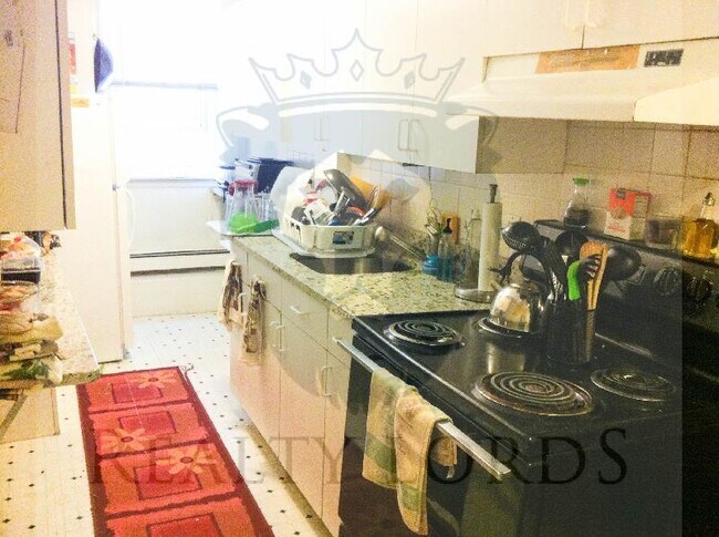 Foto del edificio - 175 Winthrop Rd