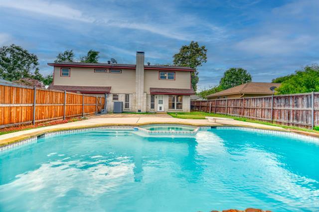 Building Photo - 1619 Marquette Dr