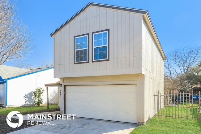 Building Photo - 9906 Sandy Field Dr