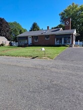 Building Photo - 21 Falmouth Dr