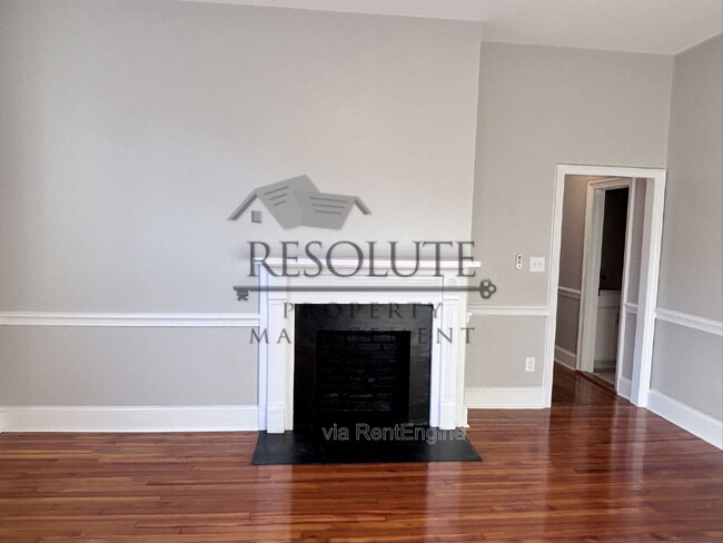 Building Photo - 112 Forest Rd