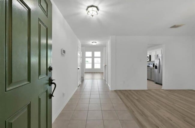 Building Photo - 22056 Knights Cove Dr