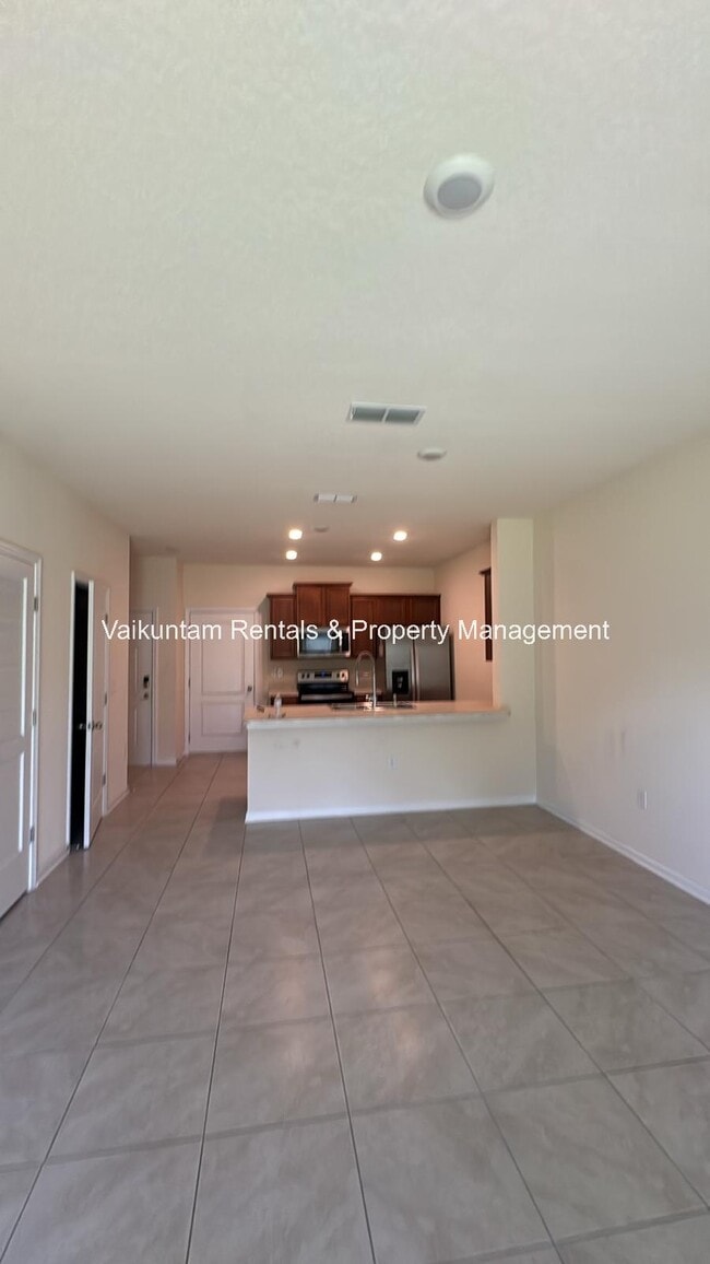 Building Photo - 9607 Mira Loma Dr