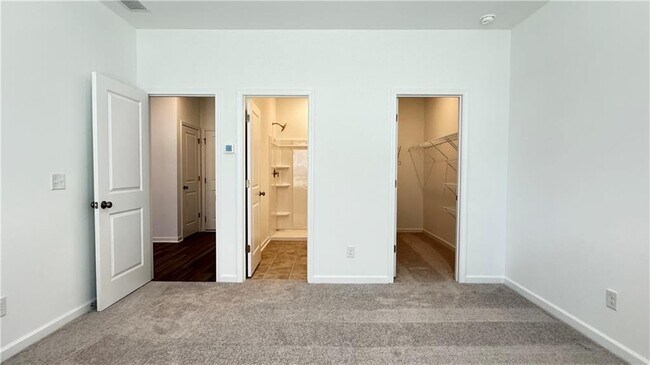 Building Photo - 55 Peeples Dr