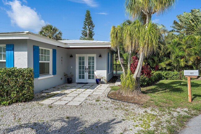 Foto del edificio - 461 Jupiter Ln