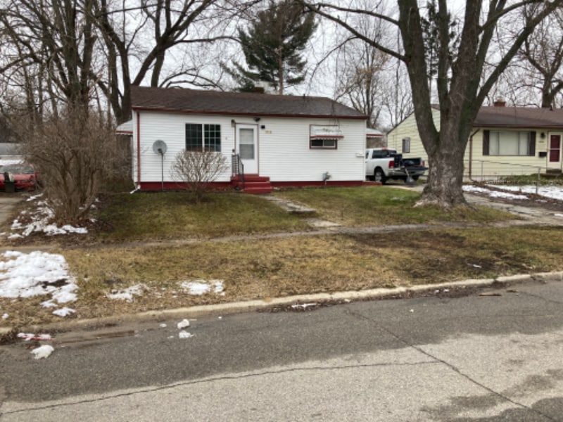 Primary Photo - 2719 Plainfield Ave