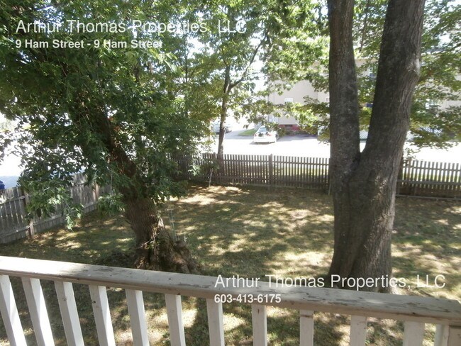 Building Photo - Large 5+ bedroom close to downtown
