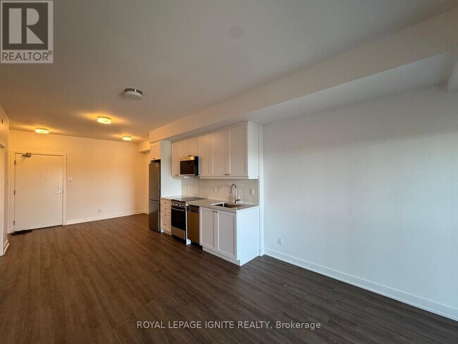 Building Photo - 55-655 Clarington Blvd