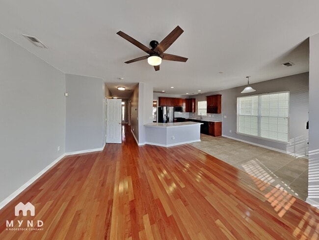 Building Photo - 13532 Swinton Rd