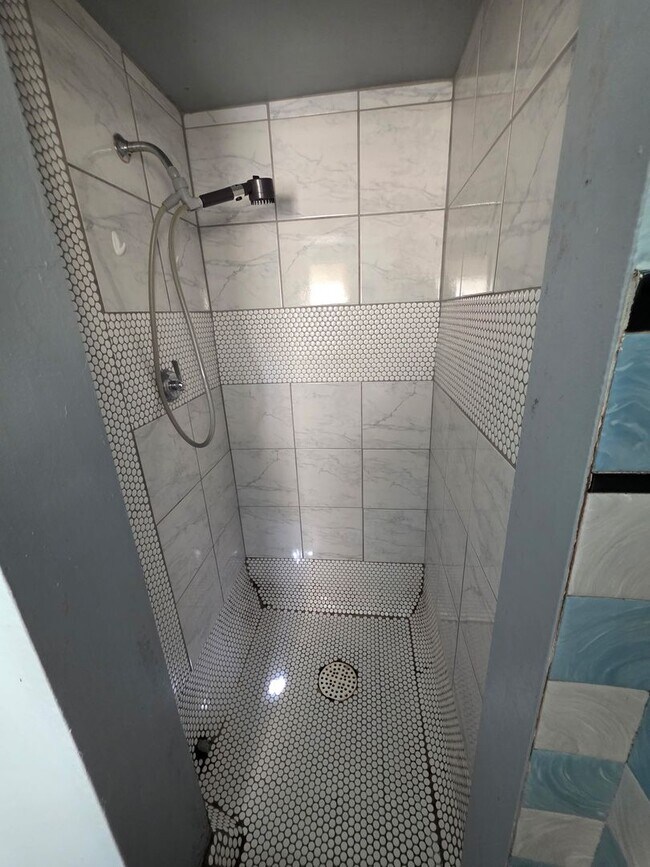 Foto del edificio - 2 Bedroom Home Available