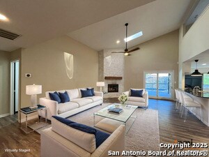 Foto del edificio - 14526 Majestic Prince St