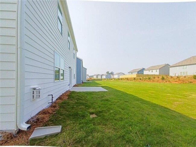 Building Photo - 358 HighGrove Way