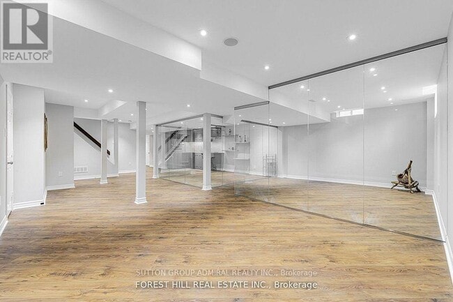 Building Photo - 18 William Bowes Blvd