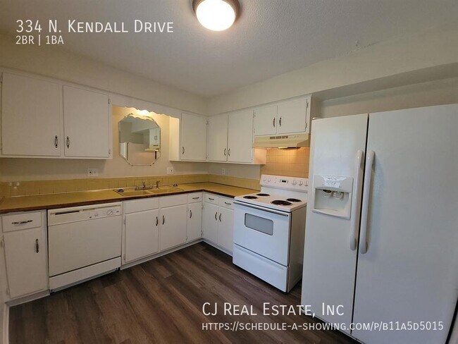 Foto del edificio - 334 N Kendall Dr
