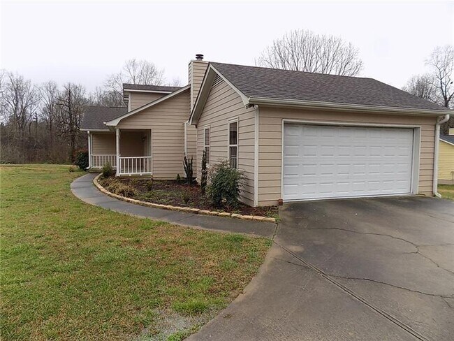 Building Photo - 721 Westbury Ct