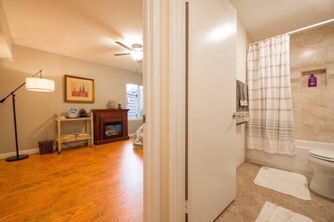 Foto del edificio - 2738 Quail Ridge Cir