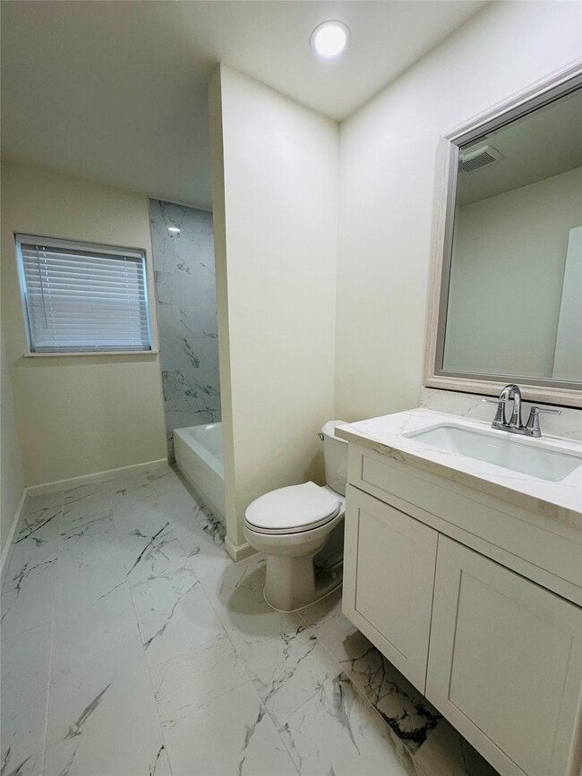 Foto del edificio - 2309 Sheridan St