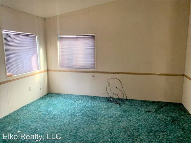 Building Photo - 3 br, 2 bath House - 710 Fir Street