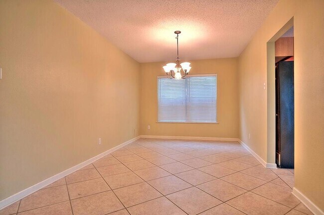 Foto del edificio - 1106 Devonshire Dr