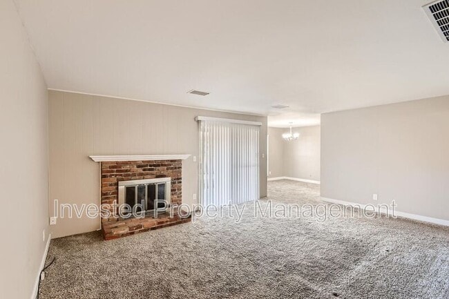 Foto del edificio - 7332 S Xenia Cir