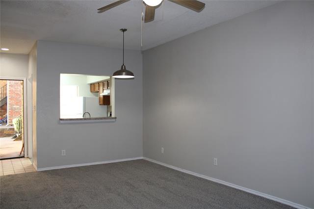Building Photo - 9601 Forest Ln