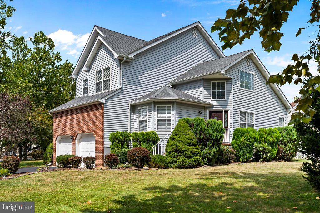 Foto principal - 87 Canal View Dr
