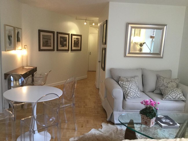 Foto del edificio - 2440 16th St NW