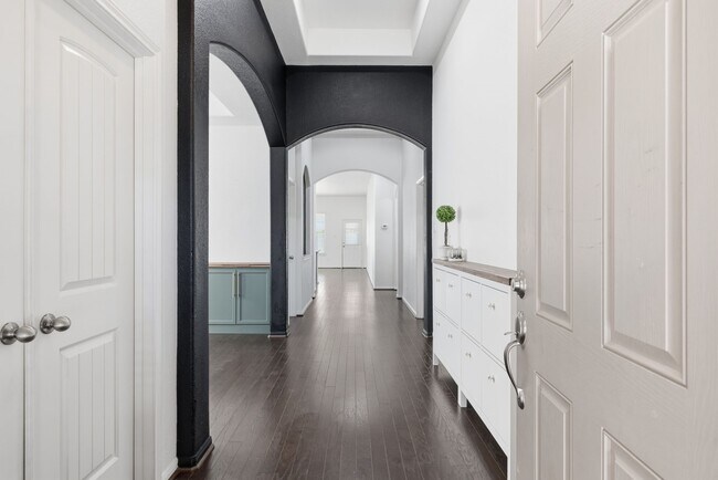 Building Photo - 3826 Daintree Park Dr