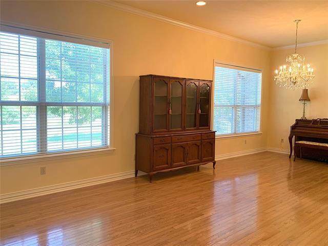 Foto del edificio - 1071 N Maple St