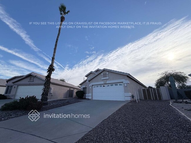 Building Photo - 2509 N Silverado