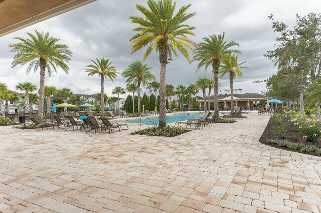 Building Photo - Stunning 3 Bed Townhouse for Rent in Lakewood Ranch! Spacious, Modern, and Move-In Ready!