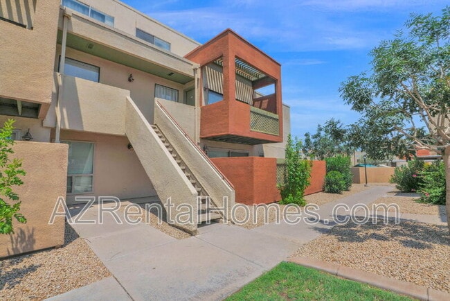 Building Photo - 3600 Hayden Rd