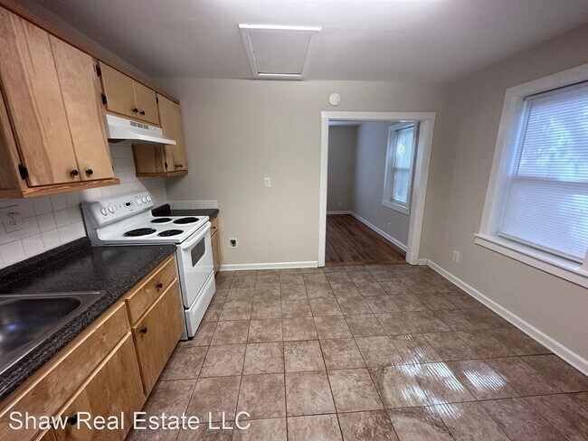 Building Photo - 2 br, 1 bath House - 309 Davie Drive