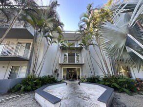 Building Photo - 7403 SW 82nd St