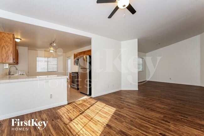 Building Photo - 3722 St Peter Ct