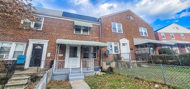 Photo - 105 Upmanor Rd Townhome