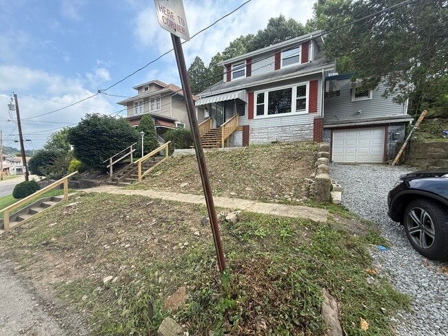 Building Photo - 109 Terrace Ave