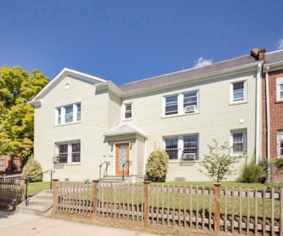 Foto principal - 1600 E St NE