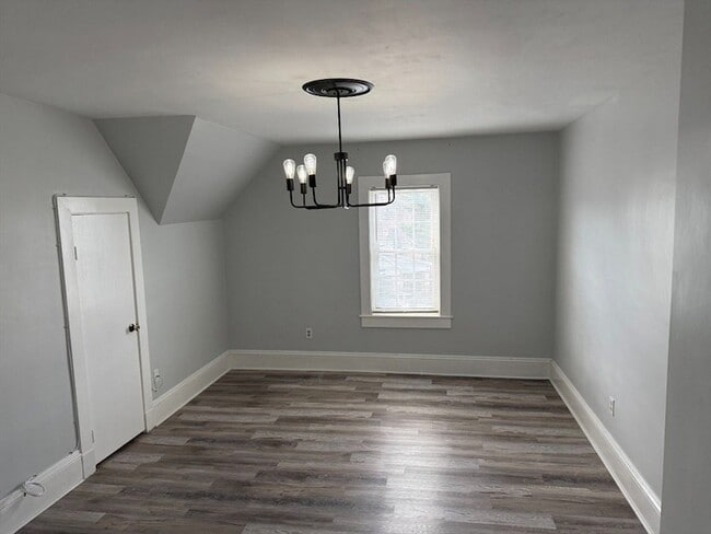 Building Photo - 21 Essex St