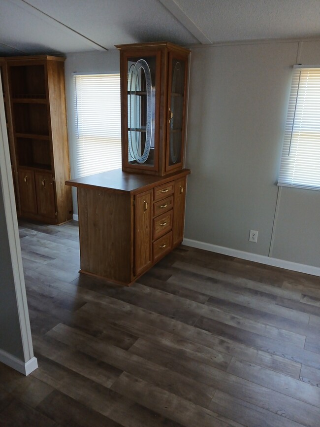 Foto del edificio - Mobile Home For Sale
