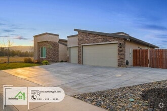 Building Photo - 4768 Lower Springs Rd