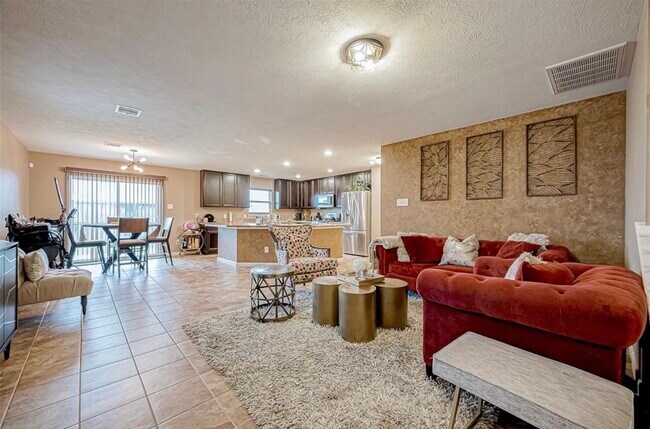 Building Photo - 14947 Trinity Meadow Dr