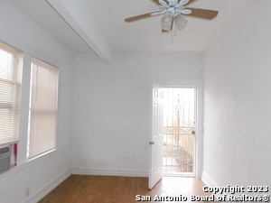 Foto del edificio - 1521 Hays St