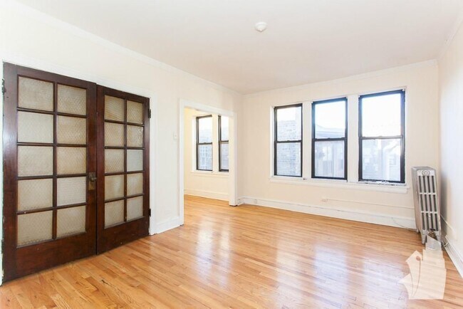 Foto del edificio - 4631 N Paulina St