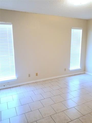 Building Photo - 407 Gatewood Rd