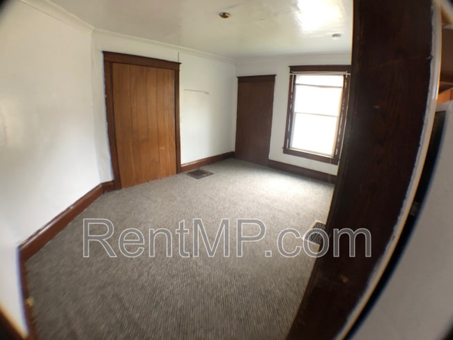 Building Photo - 501 S University -#39