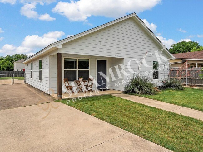 Foto del edificio - Downtown Waco Home