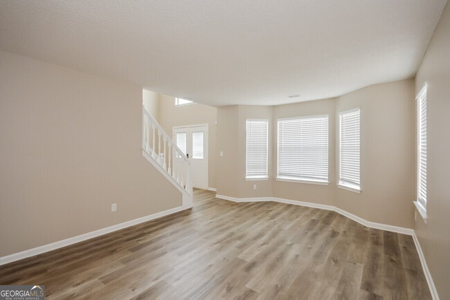 Foto del edificio - 2105 Bradford Pear Cir SE